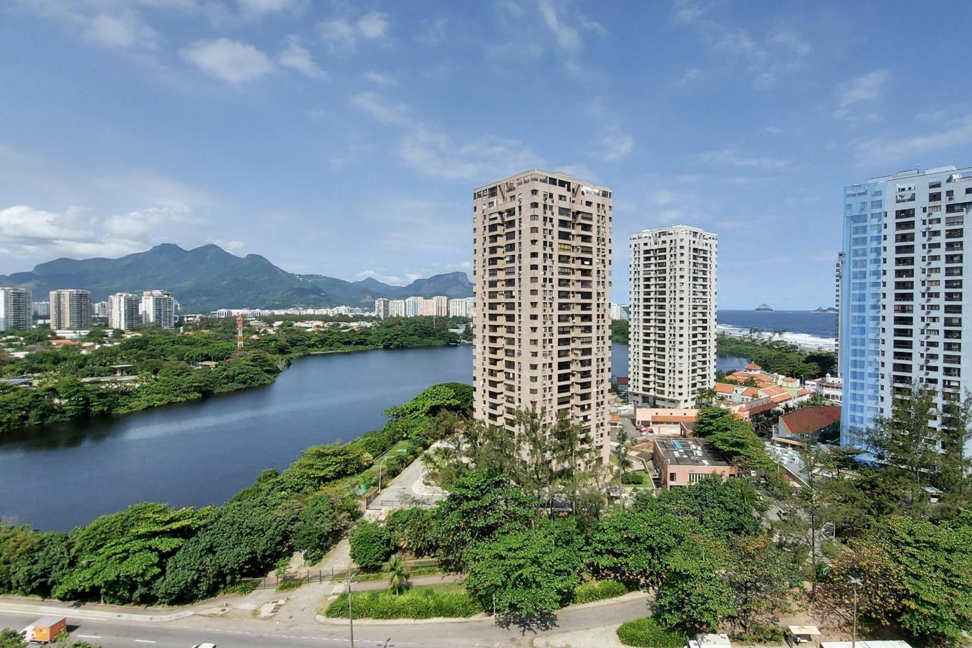 Atraente Na Barra Da Tijuca Com Vista - As1602 Z10 Apartment *